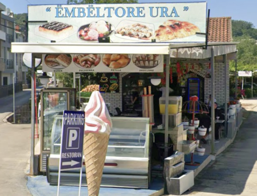Embeltore Ura desert