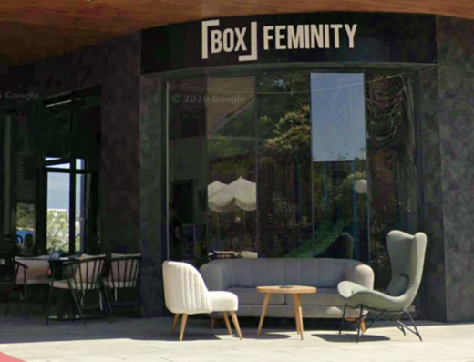Box Feminity