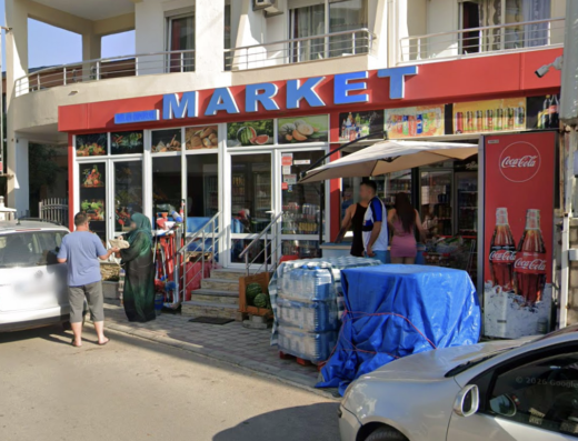 Market M